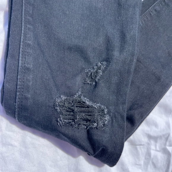 WHBM Skinny Jeans - Picture 3 of 3